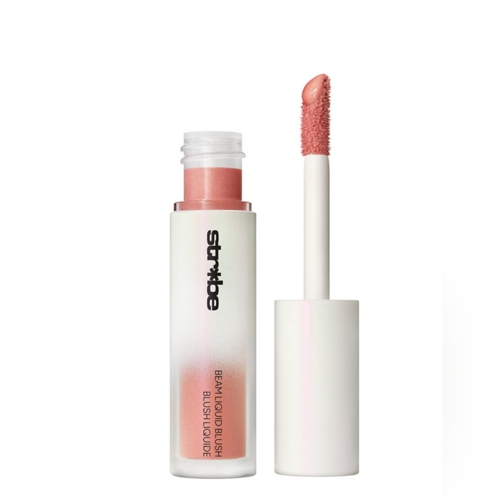 MAC STROBE BEAM LIQUID BLUSH ICE GLEAM/Cool tone pink with gold pearl. BNIB